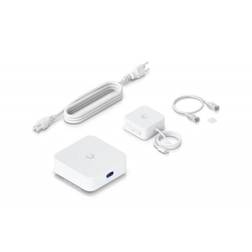 Безжичен рутер Ubiquiti UX7 (снимка 6)