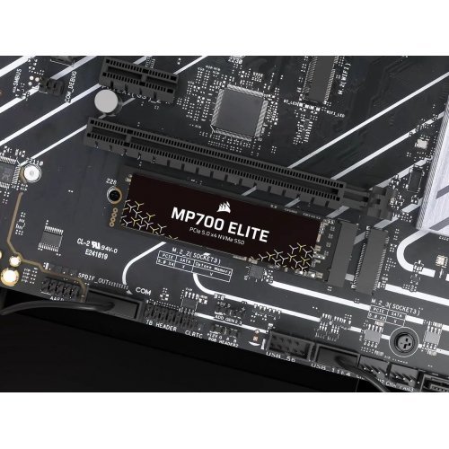 SSD Corsair CSSD-F2000GBMP700ENH (снимка 3)