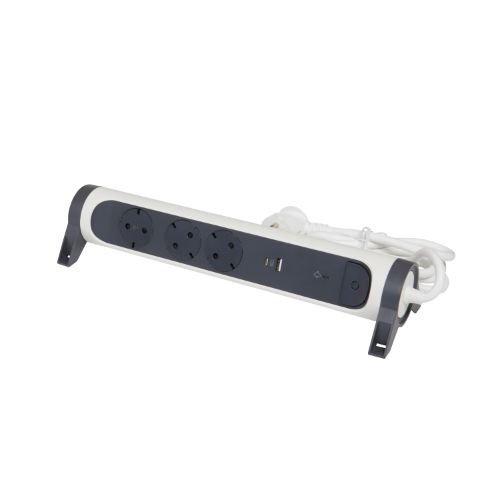 Разклонител Legrand Premium (снимка 1)