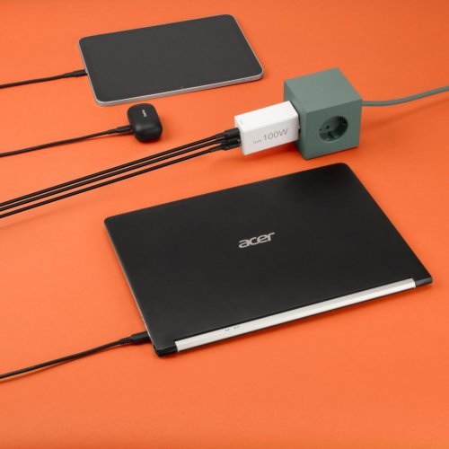 Зарядно устройство Hama 201997 (снимка 20)