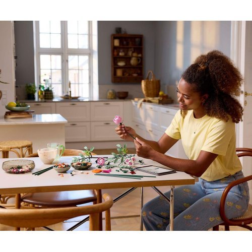 Пъзели и Lego > LEGO 10342 (снимка 4)