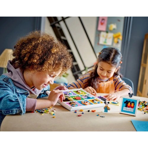 Пъзели и Lego > LEGO 43221 (снимка 6)