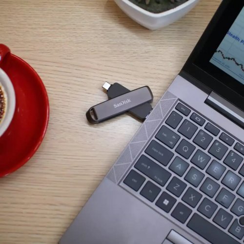 USB флаш памет SanDisk SDDDE1-2T00-G46 (снимка 4)