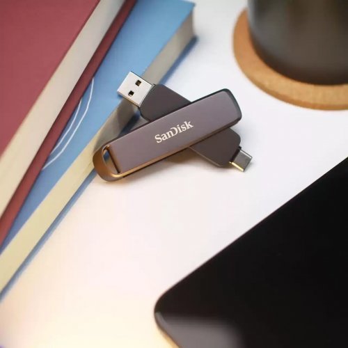 USB флаш памет SanDisk SDDDE1-2T00-G46 (снимка 5)