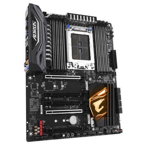 Дънна платка Gigabyte X399 Aorus Pro (снимка 3)