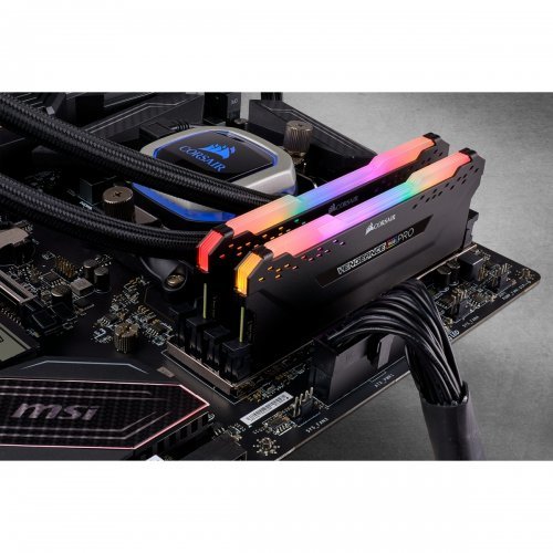 RAM памет Corsair Vengeance RGB PRO CMW16GX4M2C3200C16 (снимка 3)