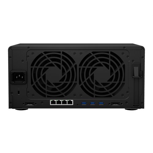 NAS устройство Synology DS1819+ (снимка 3)