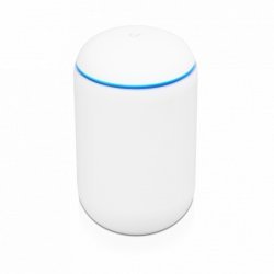 Безжични рутери > Ubiquiti UDM