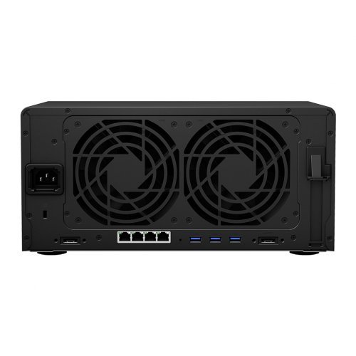 NAS устройство Synology DS1821+ (снимка 3)