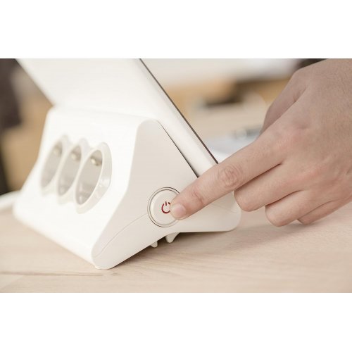 Разклонител Legrand Safety Safety 694810 (снимка 2)