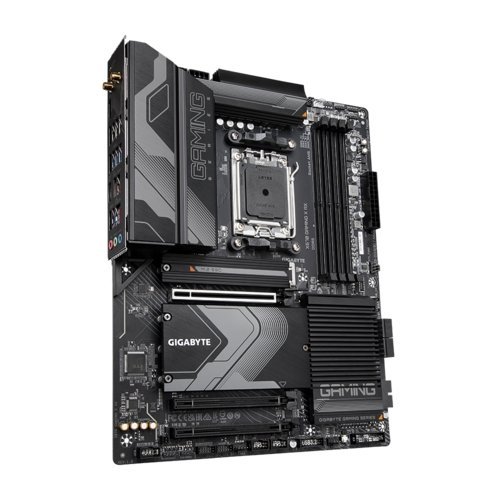 Дънна платка Gigabyte X670 GAMING X AX (снимка 4)