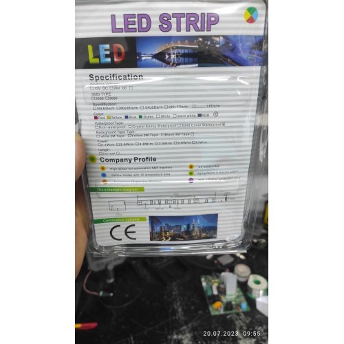 Охлаждане за компютри > LED RGBW Controller (снимка 5)