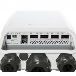 Суичове > MikroTik CRS504-4XQ-OUT
