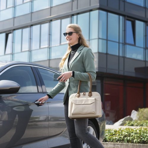 Чанти и раници за лаптопи > Hama HAMA-217246 (снимка 8)