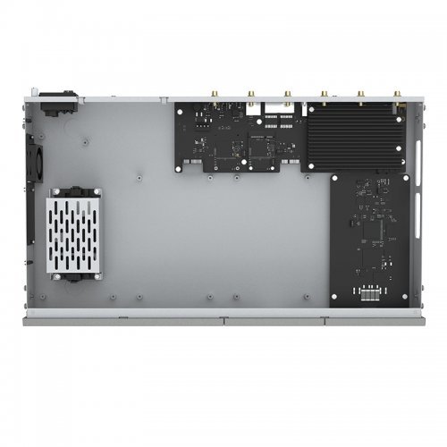 Телефонни централи и хибридни системи > Yeastar P560 Yeastar P560 (снимка 6)