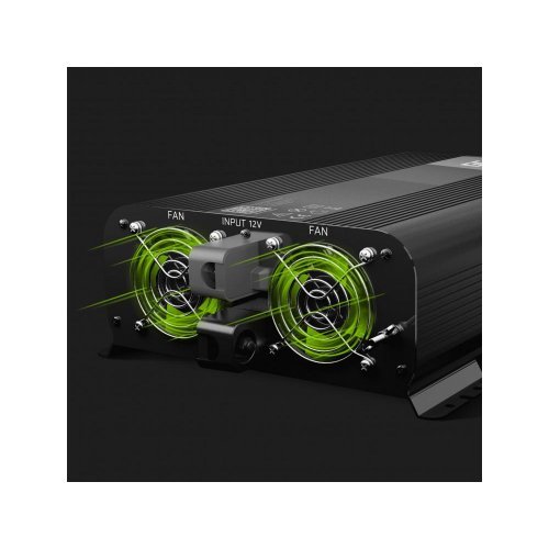 Инвертори на напрежение > GREEN CELL GC-INV-12V-2000W-INVGC11 (снимка 2)