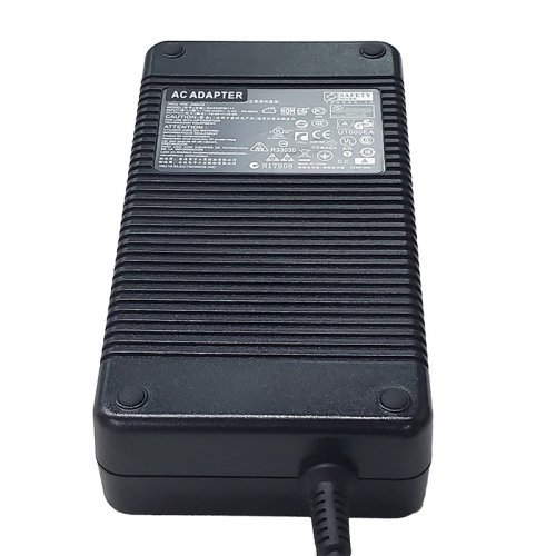 Захранващ адаптер за лаптоп Makki MAKKI-NA-DL-80 (снимка 2)