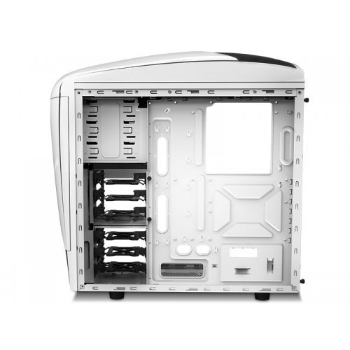 Компютърни кутии > NZXT Phantom 240 CA-PH240-W1 (снимка 5)