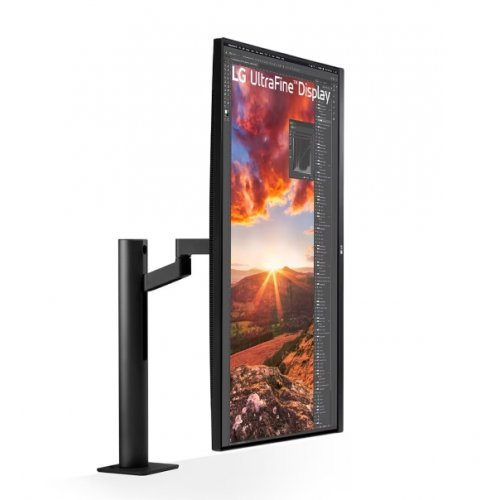 Монитор LG 32UN880K-B (снимка 7)