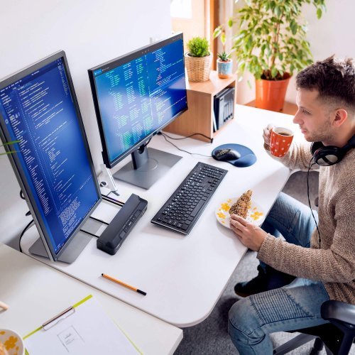 KVM суич ATEN CM1942-AT-G (снимка 5)